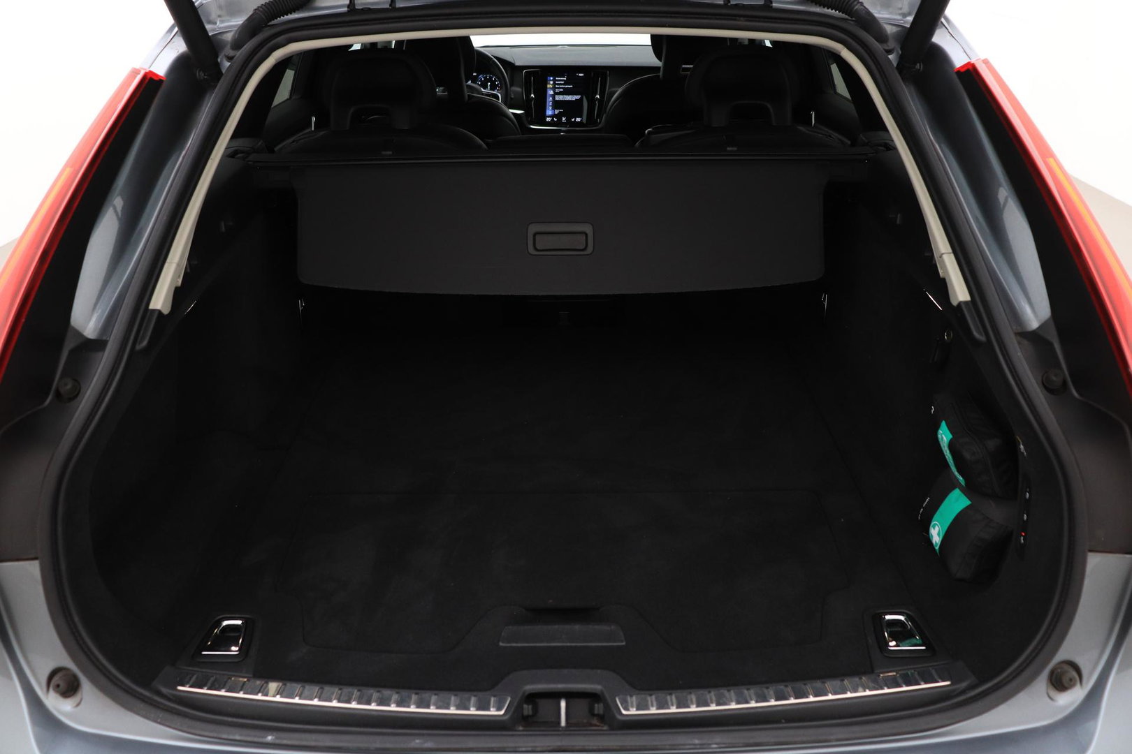 Volvo V90 Cross Country 2.0 T5 Pro | ACC | 360° Camera | Trekhaak | Stoelverwarming | Keyless | BLIS