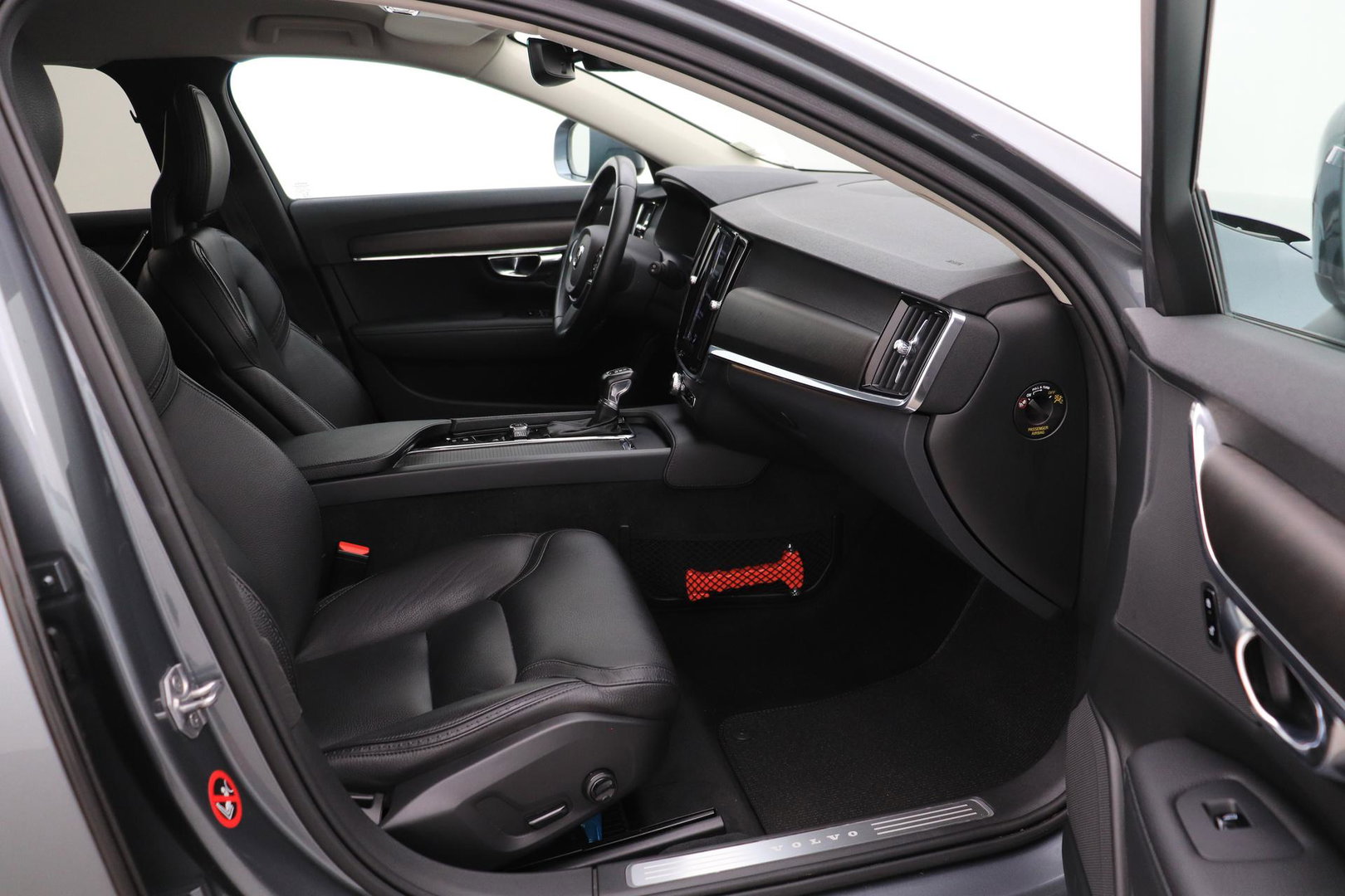 Volvo V90 Cross Country 2.0 T5 Pro | ACC | 360° Camera | Trekhaak | Stoelverwarming | Keyless | BLIS