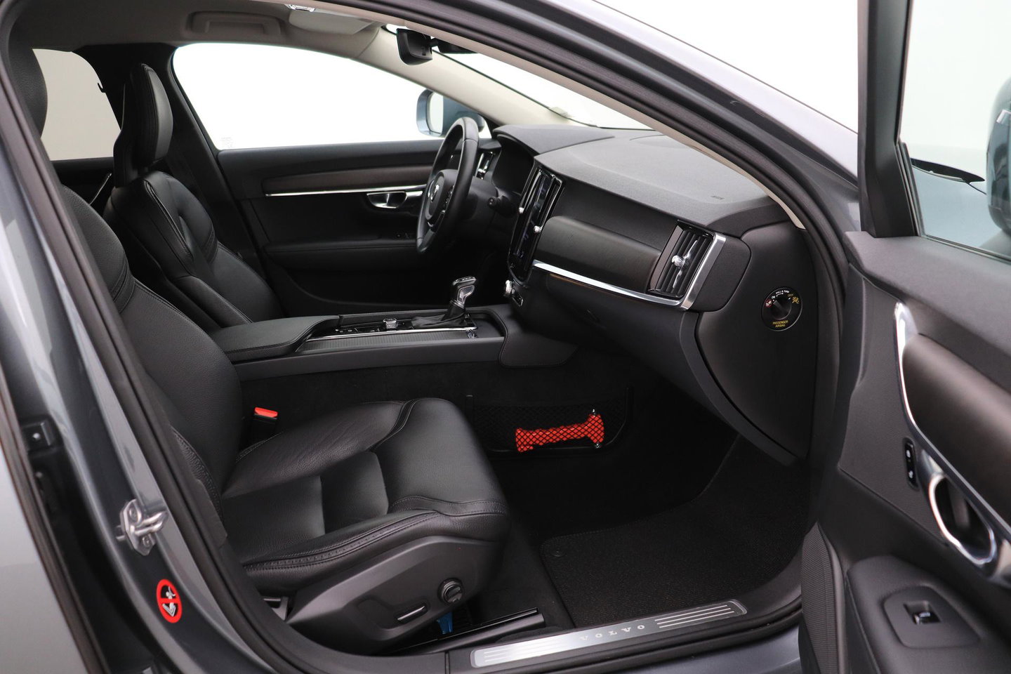 Volvo V90 Cross Country 2.0 T5 Pro | ACC | 360° Camera | Trekhaak | Stoelverwarming | Keyless | BLIS