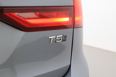 Volvo V90 Cross Country 2.0 T5 Pro | ACC | 360° Camera | Trekhaak | Stoelverwarming | Keyless | BLIS