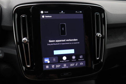 Volvo EX40 Extended Range Plus Black Edition 82 kWh | ACC | Harman/Kardon | 360° Camera | Stoel+Stuurverwarming | BLIS | 20 Inch