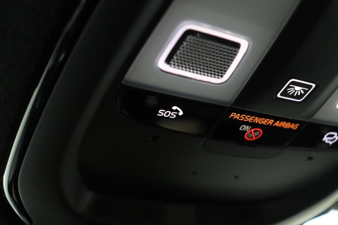 Volvo EX40 Extended Range Plus Black Edition 82 kWh | ACC | Harman/Kardon | 360° Camera | Stoel+Stuurverwarming | BLIS | 20 Inch