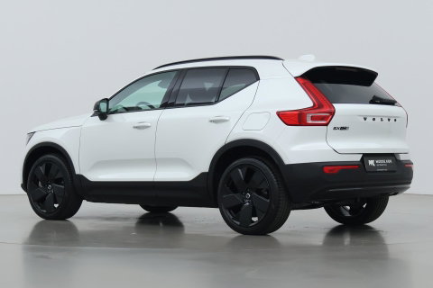 Volvo EX40 Extended Range Plus Black Edition 82 kWh | ACC | Harman/Kardon | 360° Camera | Stoel+Stuurverwarming | BLIS | 20 Inch