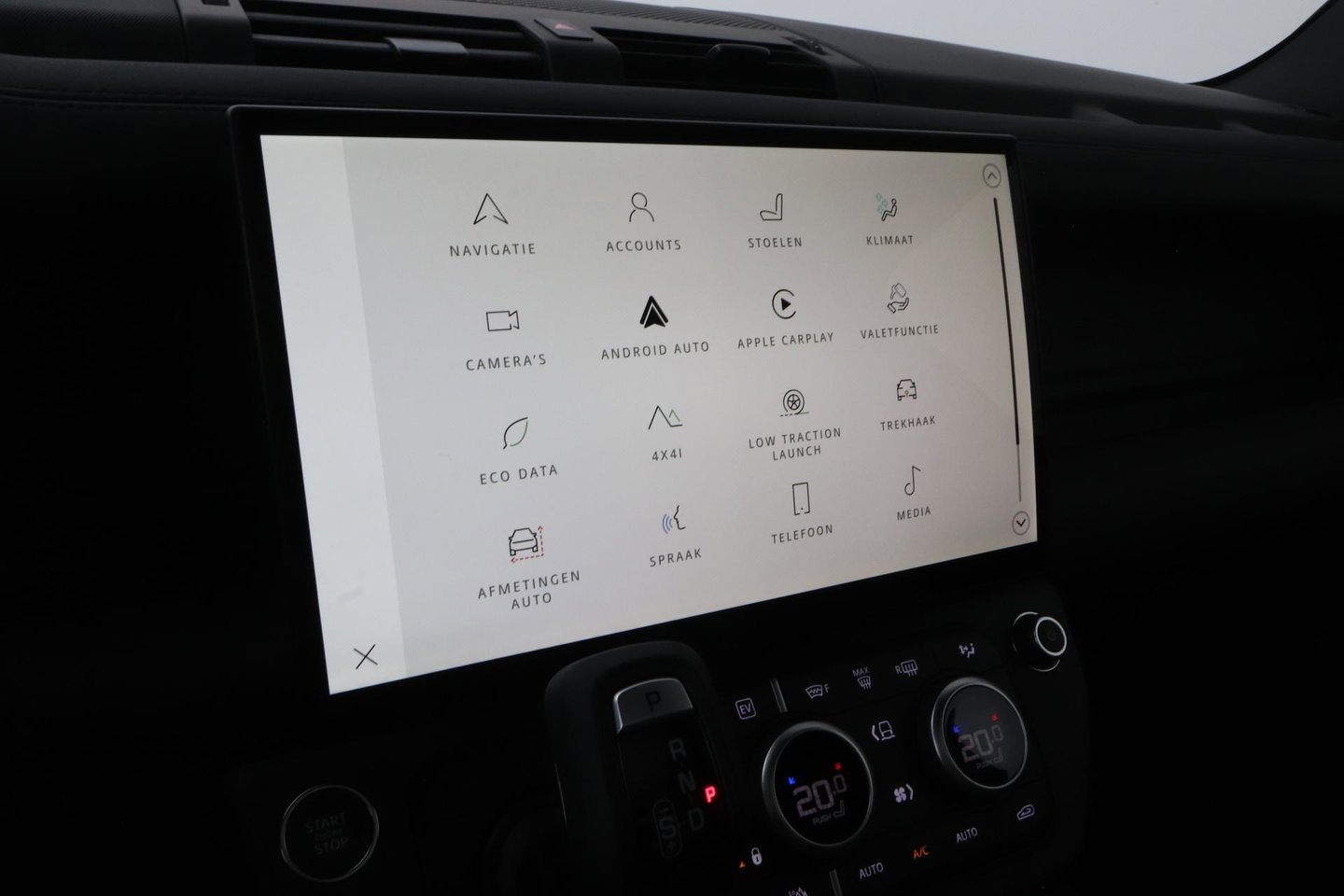 Land Rover Defender 2.0 P300e 110 X-Dynamic SE | FACELIFT | ACC | Panoramadak | ClearSight | Stoel+Stuurverwarming | Trekhaak