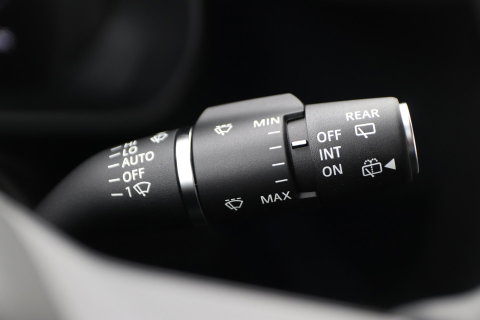 Land Rover Defender 2.0 P300e 110 X-Dynamic SE | FACELIFT | ACC | Panoramadak | ClearSight | Stoel+Stuurverwarming | Trekhaak