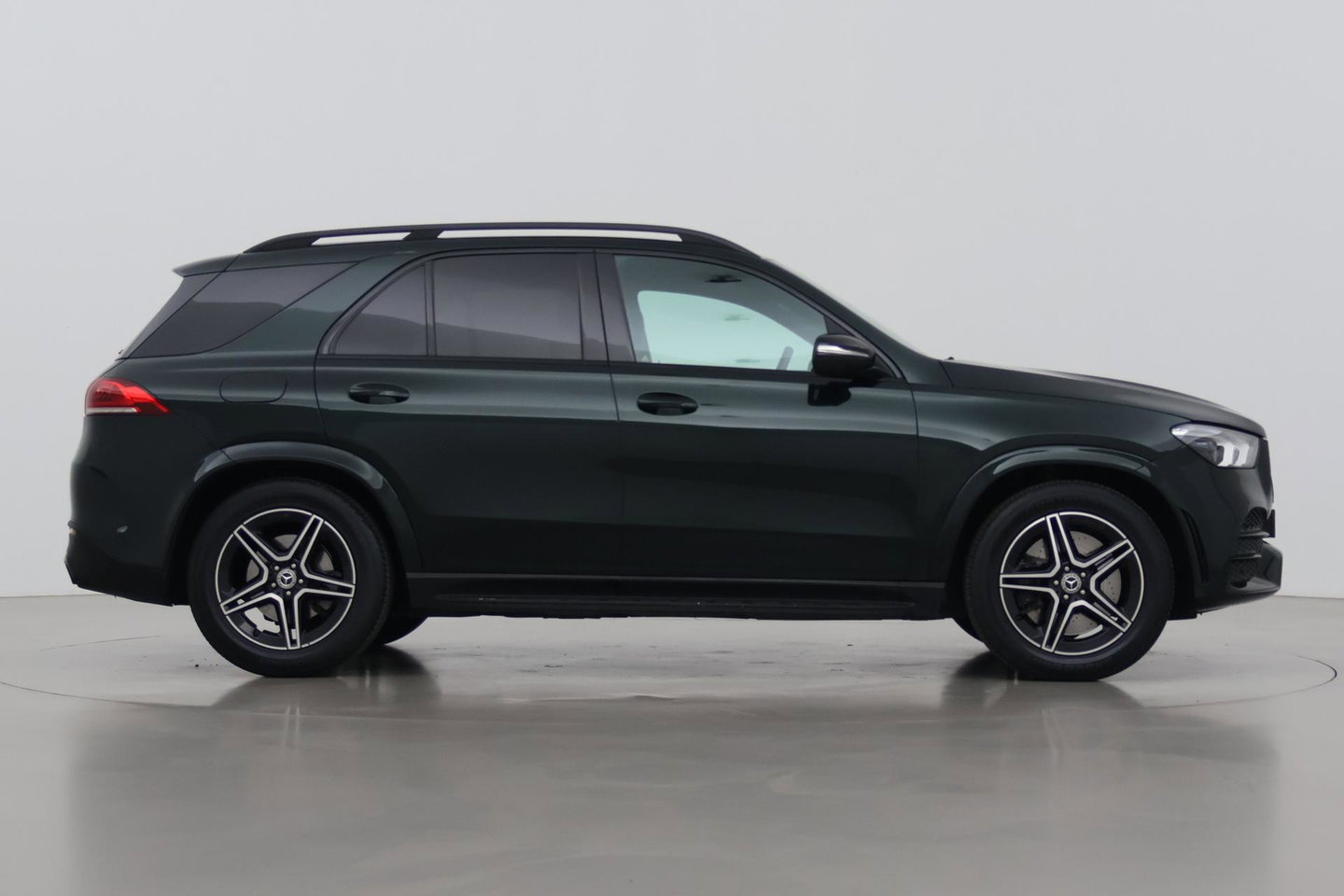Mercedes-Benz GLE 450 4MATIC Premium Plus | 367PK! | ACC | Luchtvering | Trekhaak | 360° Camera | Memory | Dodehoekdetectie | Getint Glas