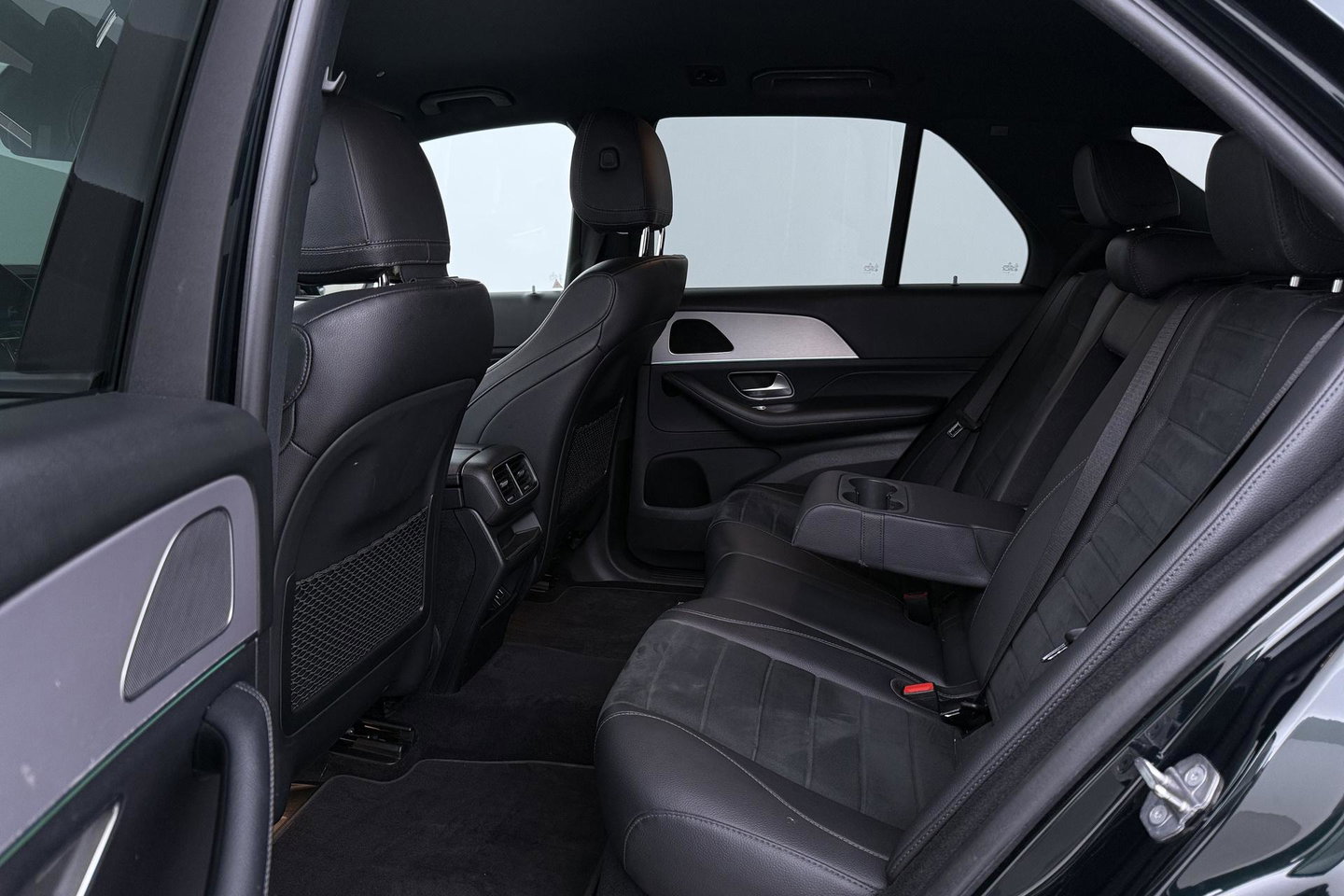 Mercedes-Benz GLE 450 4MATIC Premium Plus | 367PK! | ACC | Luchtvering | Trekhaak | 360° Camera | Memory | Dodehoekdetectie | Getint Glas