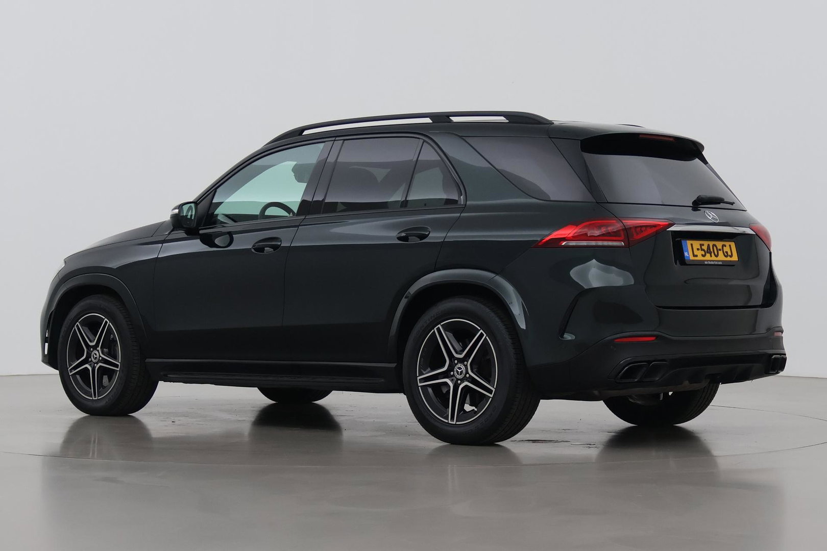 Mercedes-Benz GLE 450 4MATIC Premium Plus | 367PK! | ACC | Luchtvering | Trekhaak | 360° Camera | Memory | Dodehoekdetectie | Getint Glas