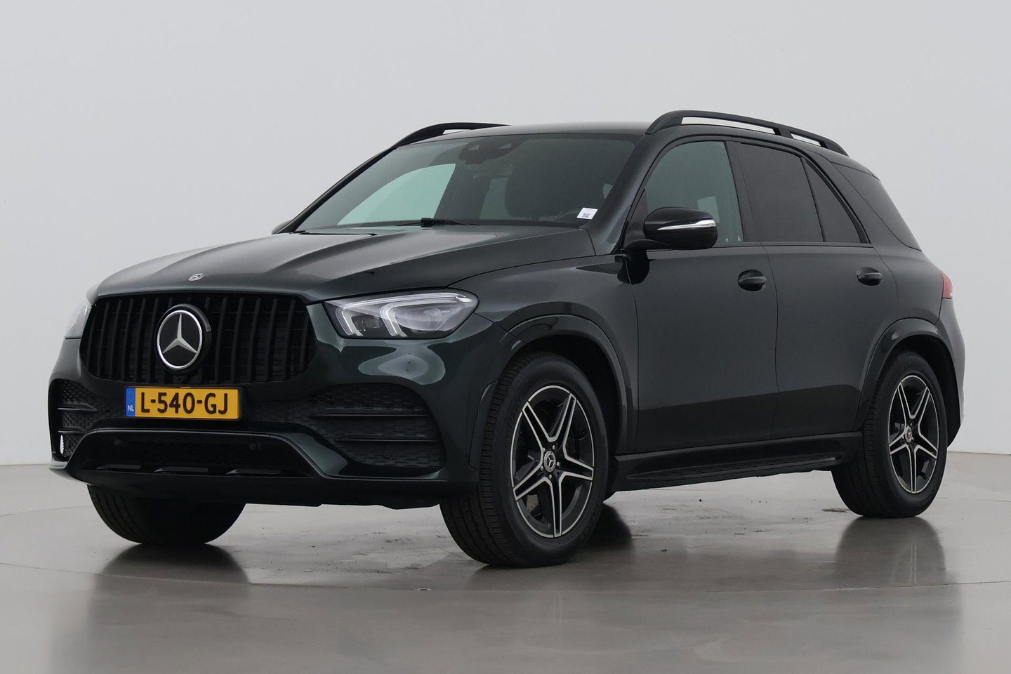 Mercedes-Benz GLE 450 4MATIC Premium Plus | 367PK! | ACC | Luchtvering | Trekhaak | 360° Camera | Memory | Dodehoekdetectie | Getint Glas
