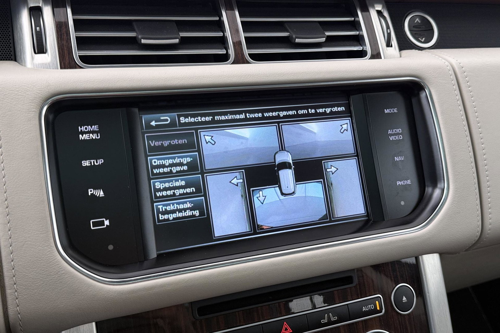 Land Rover Range Rover 3.0 TDV6 Autobiography | ACC | Trekhaak | Panoramadak | 360° Camera | Massage+Ventilatie | Head-Up | 22 inch