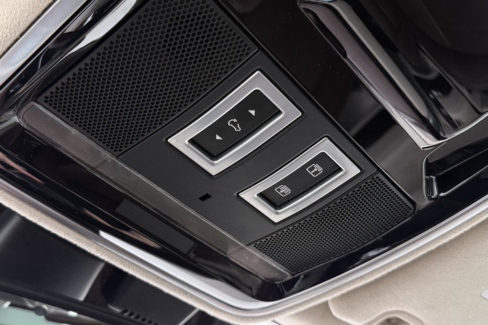 Land Rover Range Rover 3.0 TDV6 Autobiography | ACC | Trekhaak | Panoramadak | 360° Camera | Massage+Ventilatie | Head-Up | 22 inch