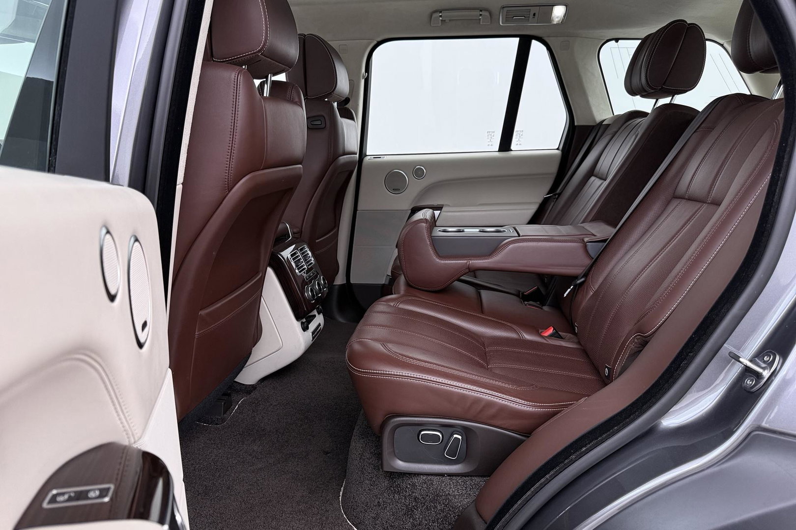 Land Rover Range Rover 3.0 TDV6 Autobiography | ACC | Trekhaak | Panoramadak | 360° Camera | Massage+Ventilatie | Head-Up | 22 inch