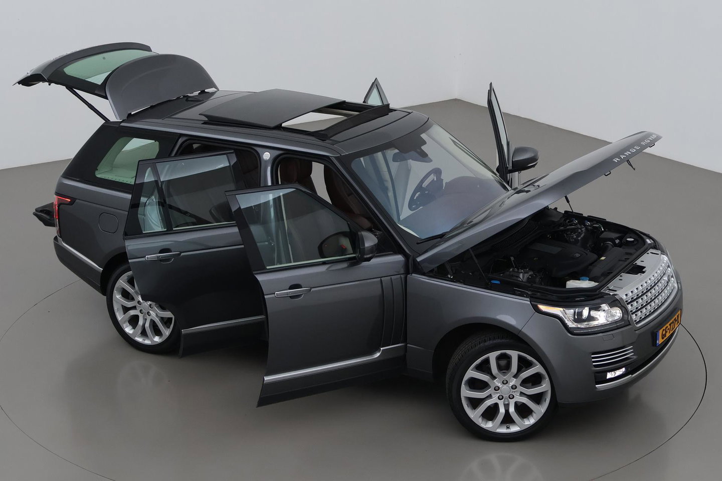 Land Rover Range Rover 3.0 TDV6 Autobiography | ACC | Trekhaak | Panoramadak | 360° Camera | Massage+Ventilatie | Head-Up | 22 inch