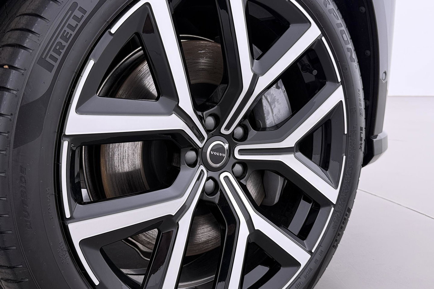 Volvo EX90 Twin Motor Ultra 7p. 106 kWh | 800 Volt | Luchtvering | Bowers&Wilkins | Massage+Ventilatie | 22 Inch