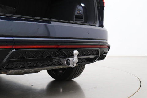 Volkswagen Touareg 3.0 TSi eHybrid 4MOTION R | FINAL EDITION | Luchtvering | Trekhaak | Panoramadak | Dynaudio | 360° Camera