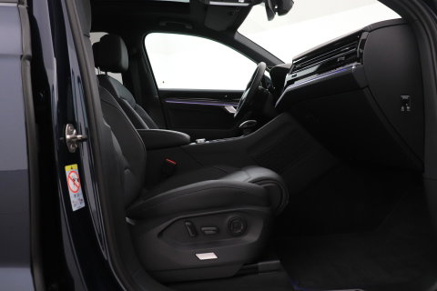 Volkswagen Touareg 3.0 TSi eHybrid 4MOTION R | FINAL EDITION | Luchtvering | Trekhaak | Panoramadak | Dynaudio | 360° Camera