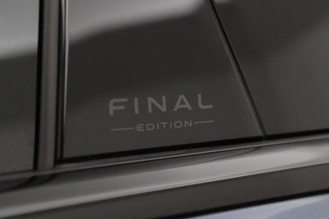 Volkswagen Touareg 3.0 TSi eHybrid 4MOTION R | FINAL EDITION | Luchtvering | Trekhaak | Panoramadak | Dynaudio | 360° Camera