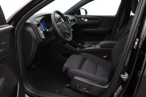 Volvo EX40 Single Motor Extended Range Plus Black Ed. 82 kWh | ACC | Panoramadak | 360° Camera | Harman/Kardon | BLIS | 20 Inch
