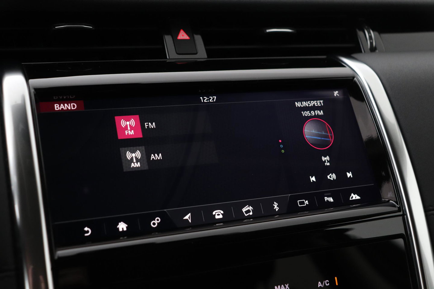 Land Rover Discovery Sport D180 2.0 S | Automaat | Vol-Leder | Getint Glas | Camera | Stoelverwarming