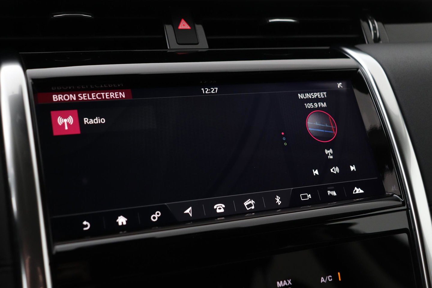 Land Rover Discovery Sport D180 2.0 S | Automaat | Vol-Leder | Getint Glas | Camera | Stoelverwarming