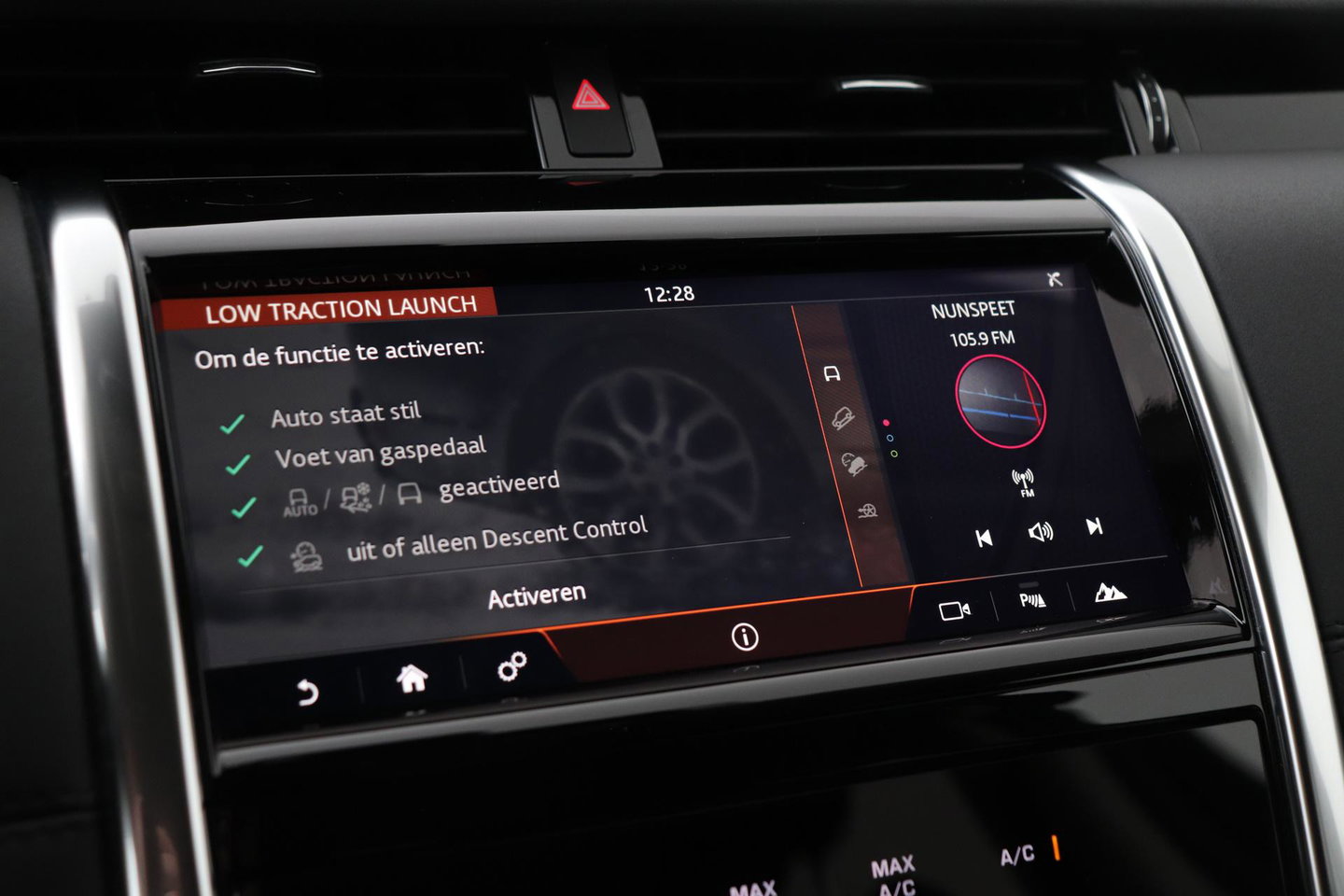 Land Rover Discovery Sport D180 2.0 S | Automaat | Vol-Leder | Getint Glas | Camera | Stoelverwarming