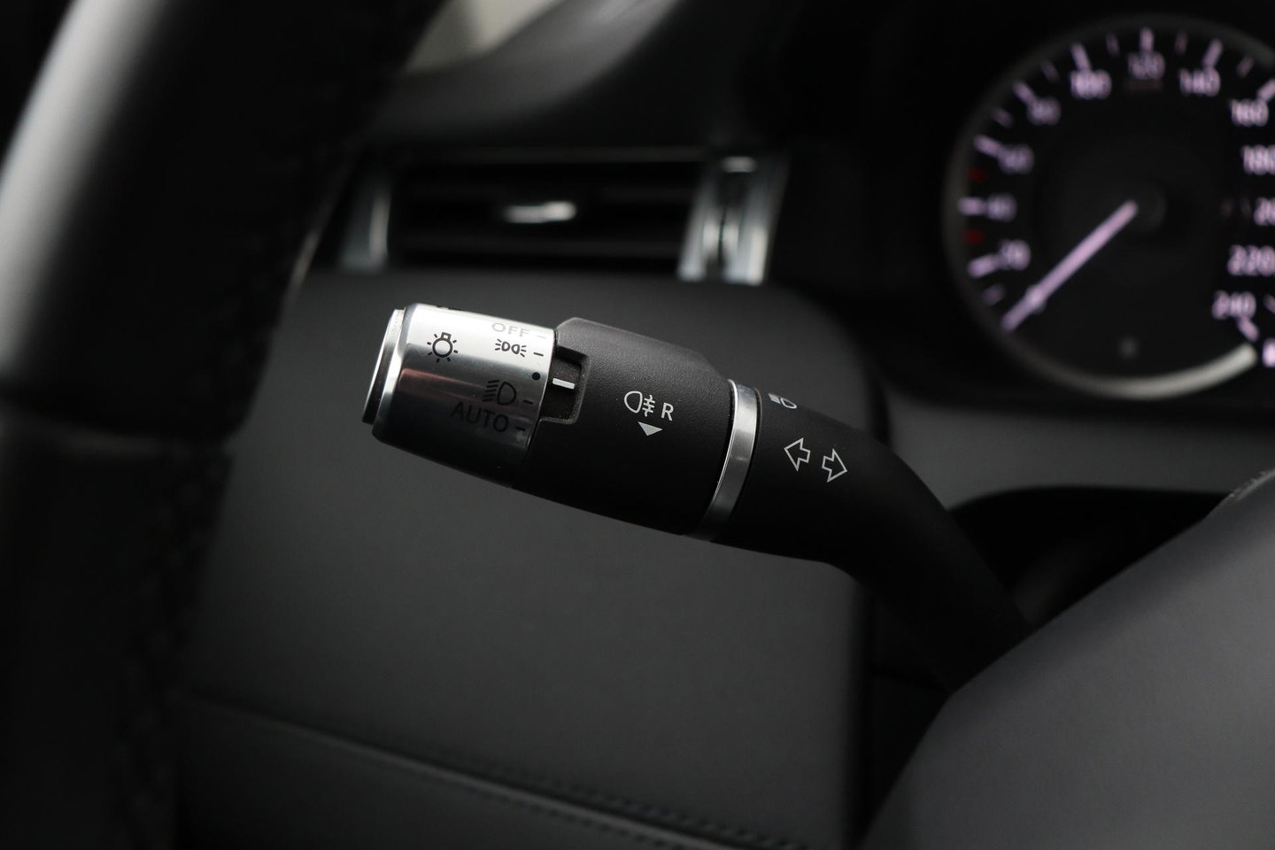 Land Rover Discovery Sport D180 2.0 S | Automaat | Vol-Leder | Getint Glas | Camera | Stoelverwarming