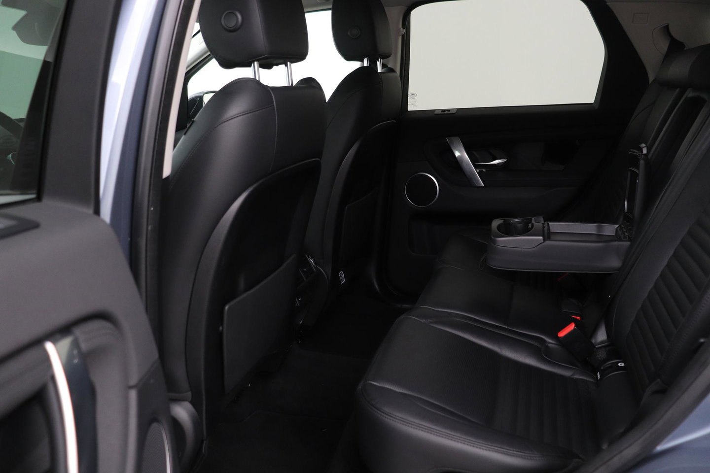 Land Rover Discovery Sport D180 2.0 S | Automaat | Vol-Leder | Getint Glas | Camera | Stoelverwarming