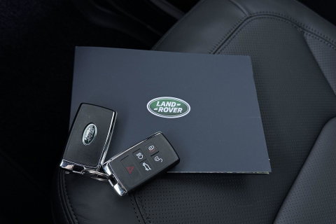 Land Rover Defender 2.0 P300e 110 X-Dynamic HSE | FACELIFT | ClearSight | Meridian Surround | Koelbox | Head-Up | Luchtvering | Trekhaak