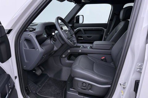 Land Rover Defender 2.0 P300e 110 X-Dynamic HSE | FACELIFT | ClearSight | Meridian Surround | Koelbox | Head-Up | Luchtvering | Trekhaak