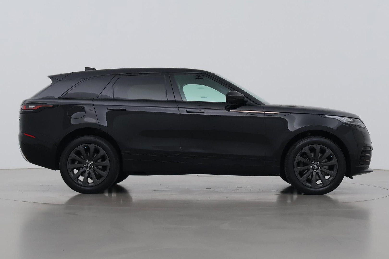 Land Rover Range Rover Velar 2.0 D200 R-Dynamic SE | ACC | Meridian Surround | Matrix LED | Keyless Entry | Stoel+Stuurverwarming | 20 inch