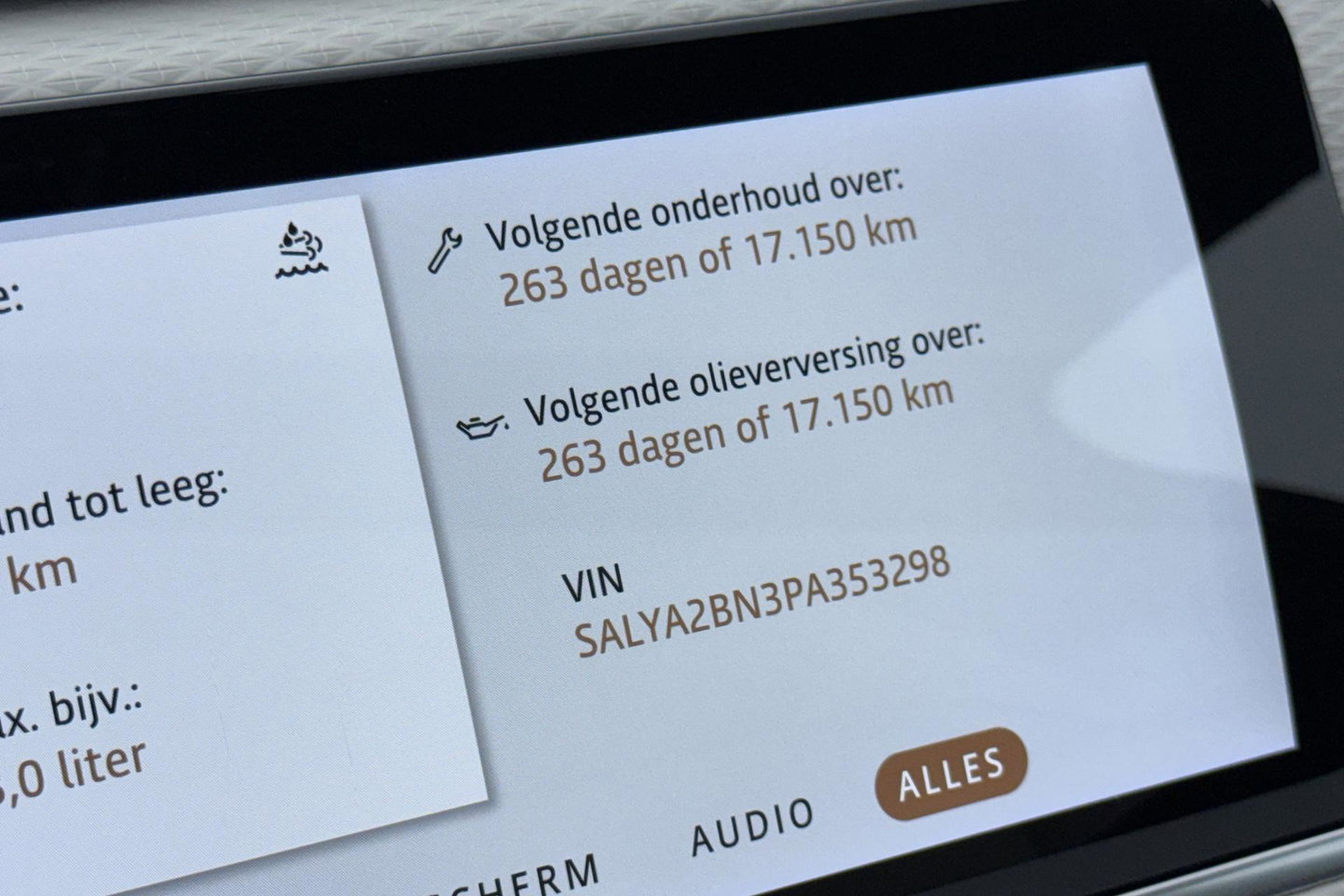 Land Rover Range Rover Velar 2.0 D200 R-Dynamic SE | ACC | Meridian Surround | Matrix LED | Keyless Entry | Stoel+Stuurverwarming | 20 inch