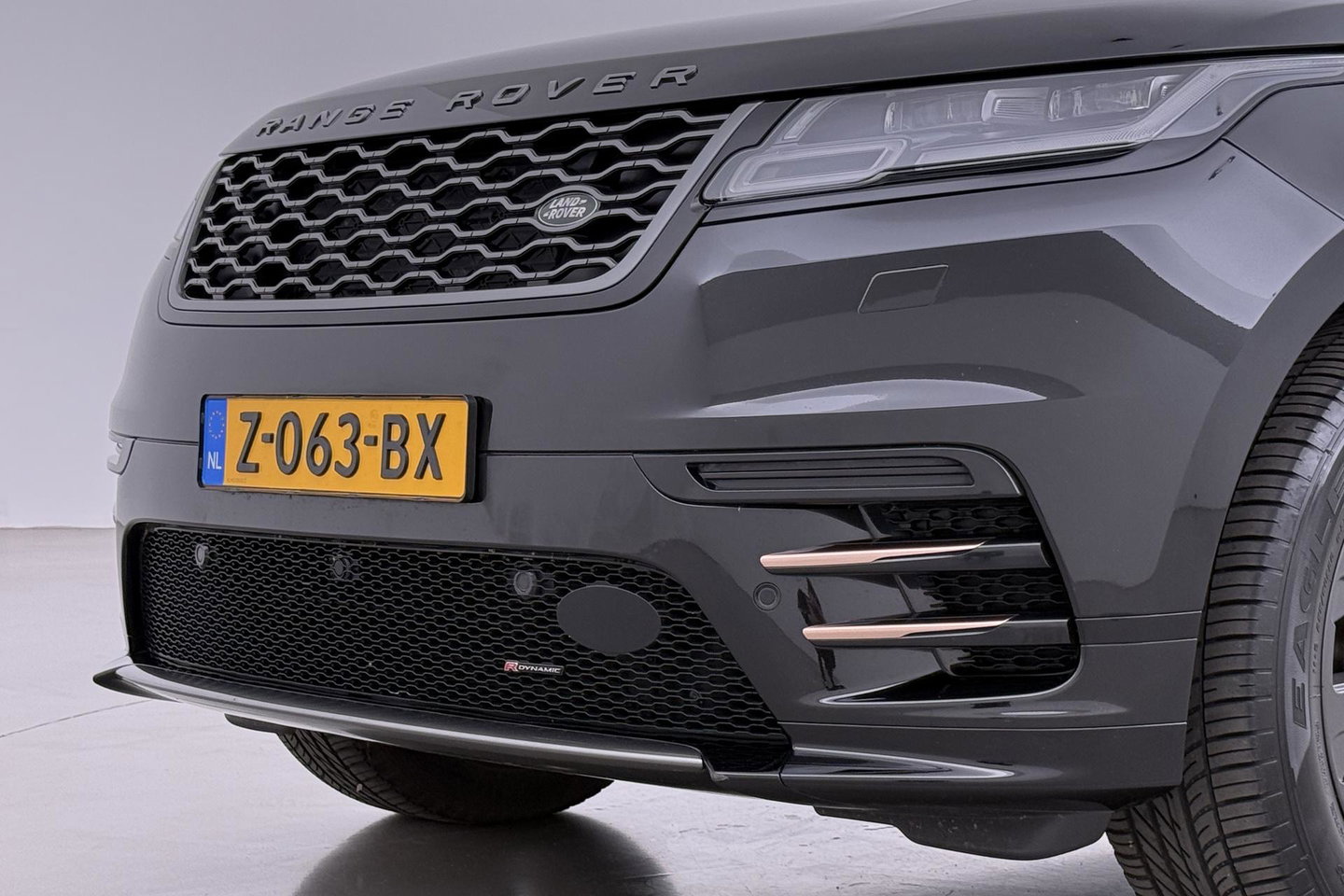 Land Rover Range Rover Velar 2.0 D200 R-Dynamic SE | ACC | Meridian Surround | Matrix LED | Keyless Entry | Stoel+Stuurverwarming | 20 inch
