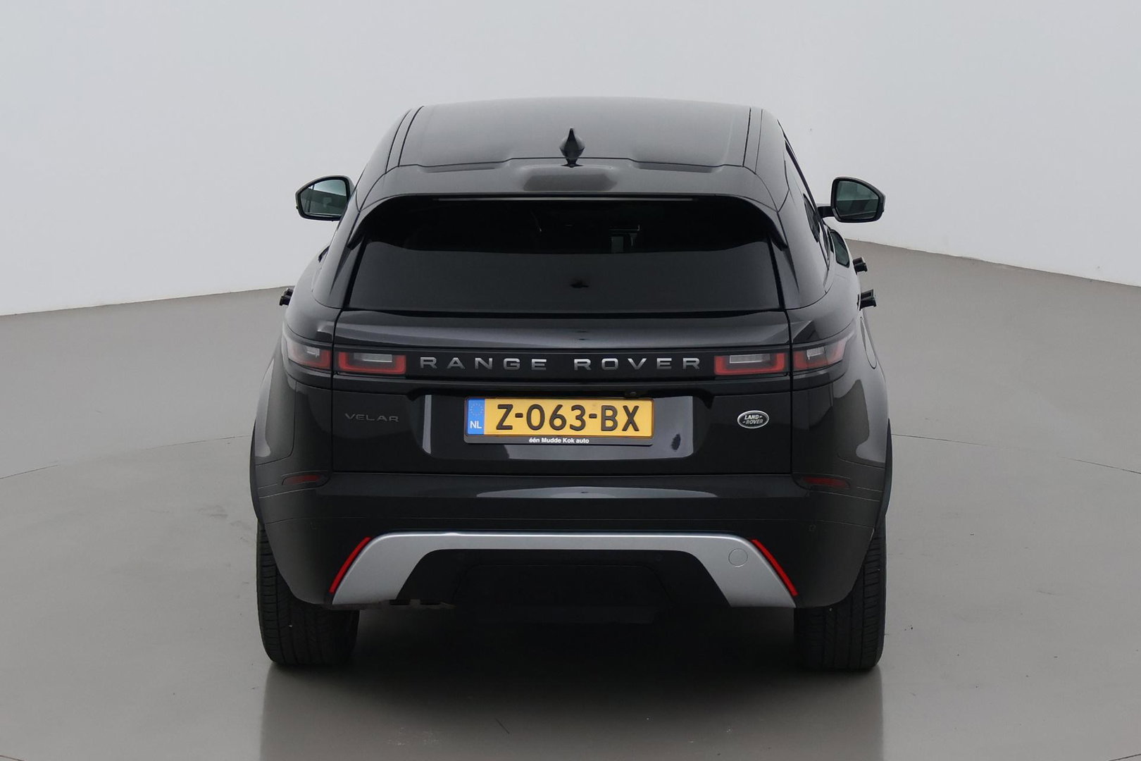 Land Rover Range Rover Velar 2.0 D200 R-Dynamic SE | ACC | Meridian Surround | Matrix LED | Keyless Entry | Stoel+Stuurverwarming | 20 inch