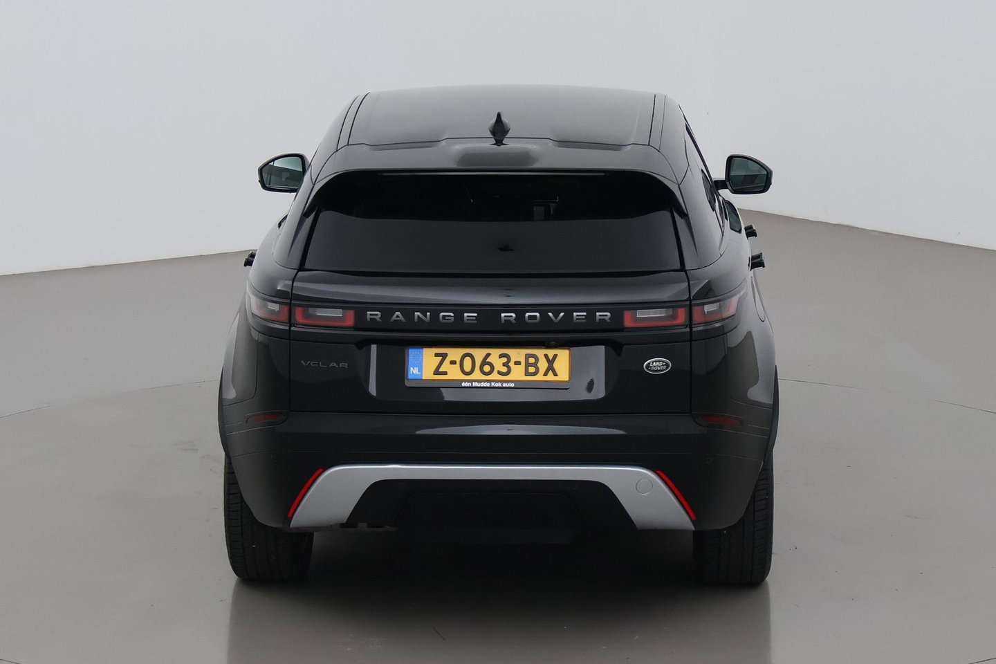 Land Rover Range Rover Velar 2.0 D200 R-Dynamic SE | ACC | Meridian Surround | Matrix LED | Keyless Entry | Stoel+Stuurverwarming | 20 inch