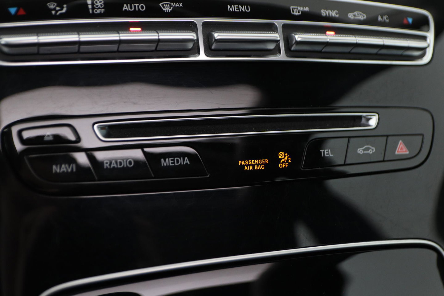 Mercedes-Benz C-Klasse Estate 200 Ambition | Automaat | Panoramadak | Trekhaak | Cruise Control | 18 Inch