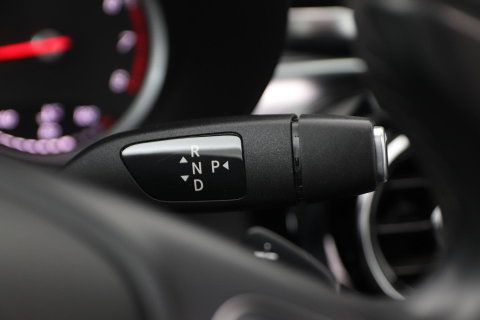 Mercedes-Benz C-Klasse Estate 200 Ambition | Automaat | Panoramadak | Trekhaak | Cruise Control | 18 Inch