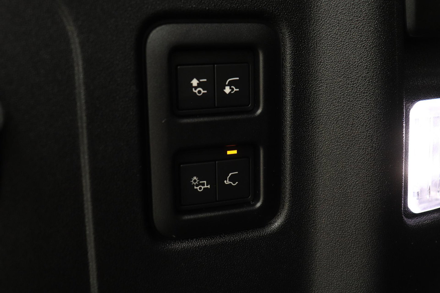 Land Rover Defender 2.0 P300e 110 X-Dynamic HSE | FACELIFT | ClearSight | Meridian Surround | Head-Up | ACC | Panoramadak | Trekhaak