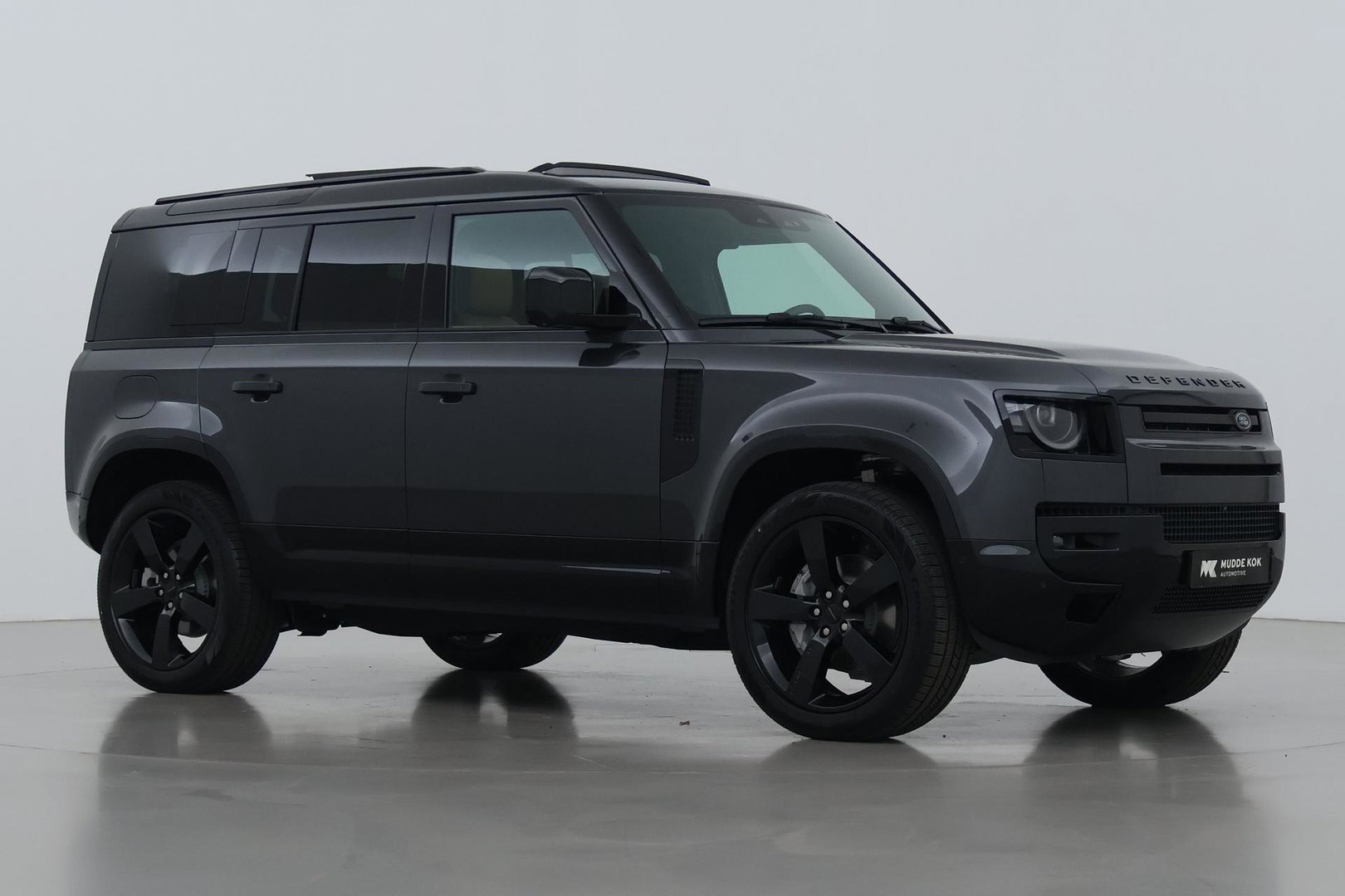 Land Rover Defender 2.0 P300e 110 X-Dynamic HSE | FACELIFT | ClearSight | Meridian Surround | Head-Up | ACC | Panoramadak | Trekhaak