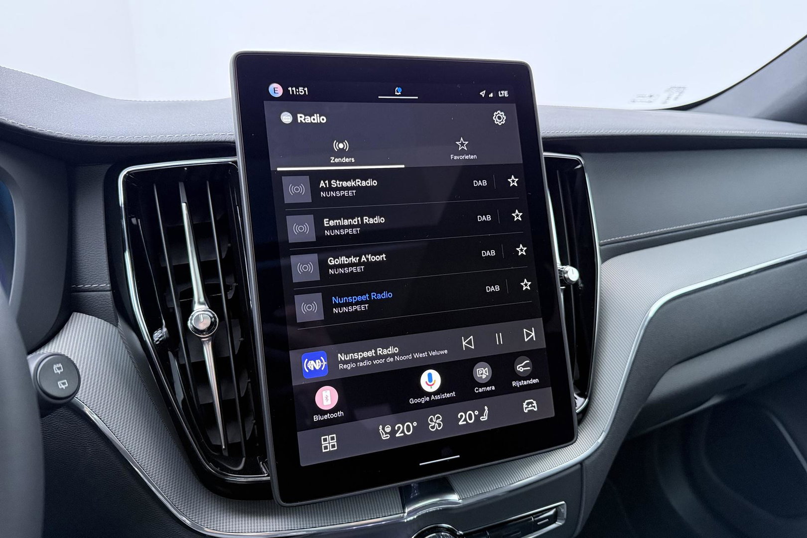Volvo XC60 T8 Plug-in hybrid Ultra Black Edition | ACC | Panoramadak | 360° Camera | Head-Up | Harman/Kardon | 22 Inch