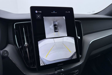 Volvo XC60 T8 Plug-in hybrid Ultra Black Edition | ACC | Panoramadak | 360° Camera | Head-Up | Harman/Kardon | 22 Inch
