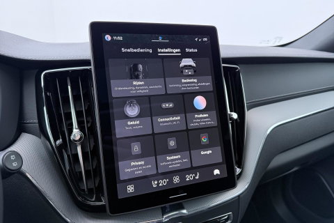Volvo XC60 T8 Plug-in hybrid Ultra Black Edition | ACC | Panoramadak | 360° Camera | Head-Up | Harman/Kardon | 22 Inch