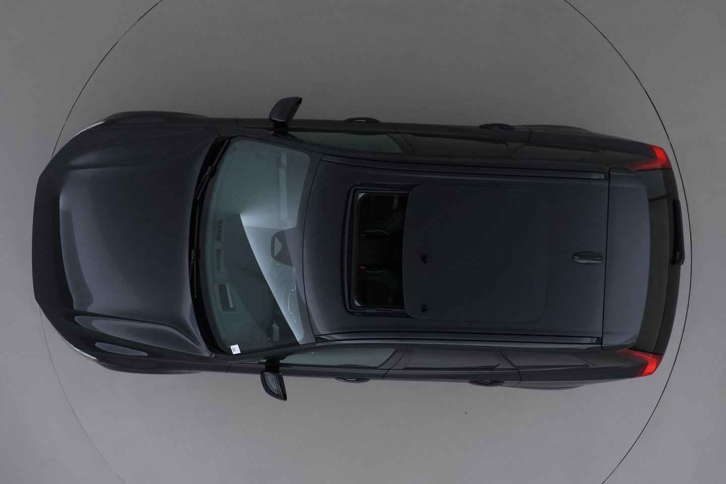 Volvo XC60 T8 Plug-in hybrid Ultra Black Edition | ACC | Panoramadak | 360° Camera | Head-Up | Harman/Kardon | 22 Inch