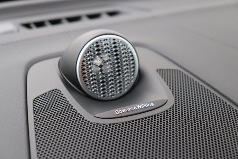 Volvo XC60 T8 Plug-in hybrid Ultra Black Edition | ACC | Panoramadak | Bowers&Wilkins | Head-Up | 360° Camera | Massage+Ventilatie | 21 inch