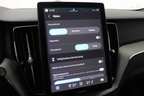Volvo XC60 T8 Plug-in hybrid Ultra Black Edition | ACC | Panoramadak | Bowers&Wilkins | Head-Up | 360° Camera | Massage+Ventilatie | 21 inch