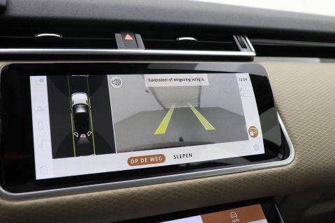 Land Rover Range Rover Velar 2.0 P400e | Elektrische Trekhaak | Keyless Entry | Memory | Camera | Leder | 19 inch