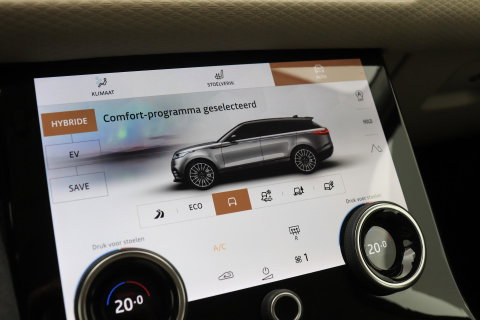 Land Rover Range Rover Velar 2.0 P400e | Elektrische Trekhaak | Keyless Entry | Memory | Camera | Leder | 19 inch
