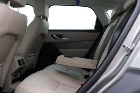 Land Rover Range Rover Velar 2.0 P400e | Elektrische Trekhaak | Keyless Entry | Memory | Camera | Leder | 19 inch