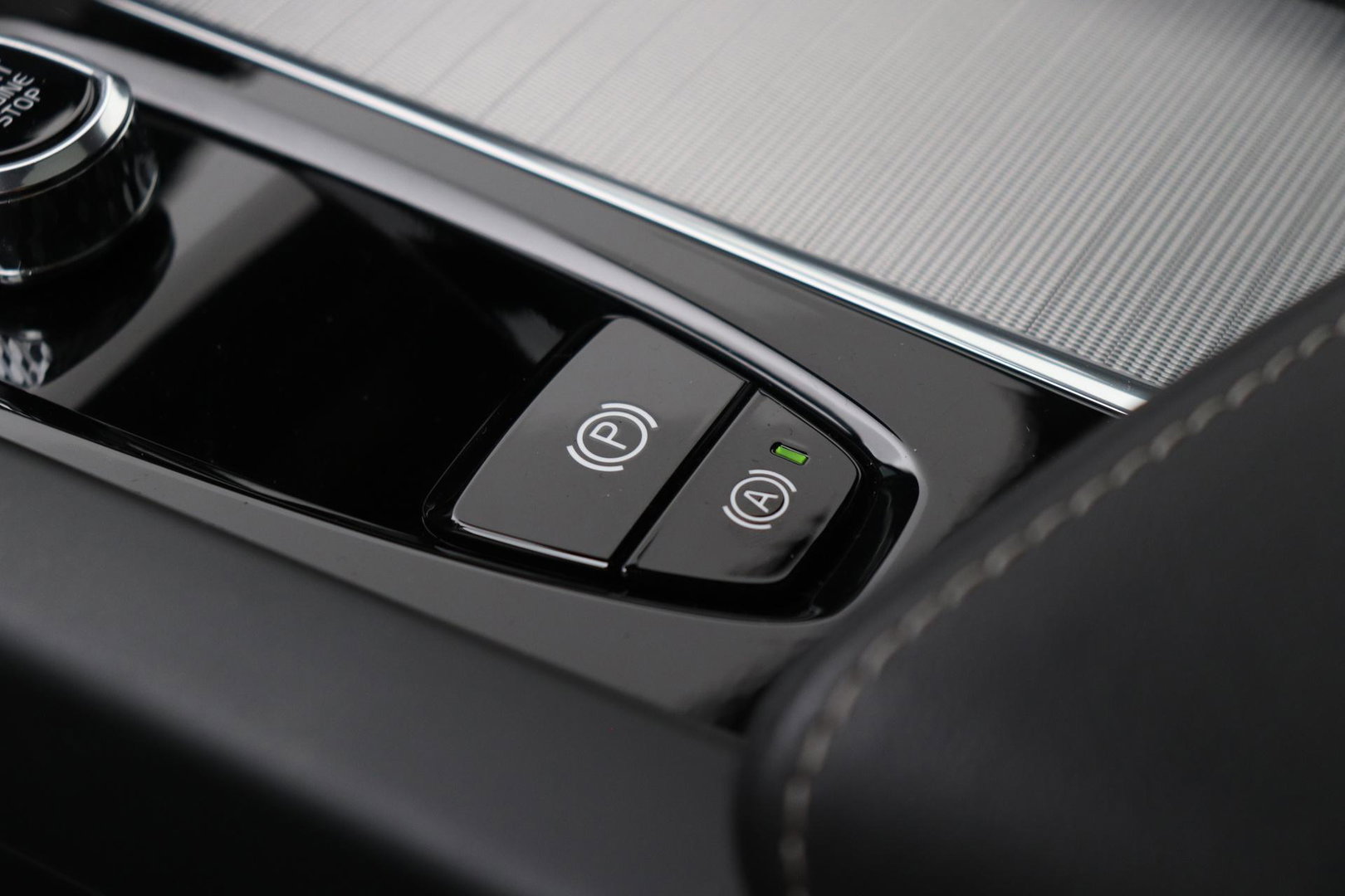 Volvo XC60 T8 Plug-in-hybrid Polestar Engineered | Bowers&Wilkins | 22 Inch | Head-Up | Panoramadak | 360° Camera | ACC