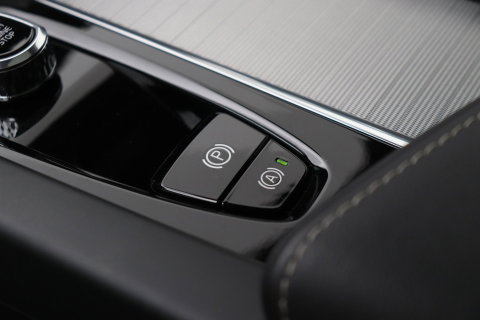 Volvo XC60 T8 Plug-in-hybrid Polestar Engineered | Bowers&Wilkins | 22 Inch | Head-Up | Panoramadak | 360° Camera | ACC