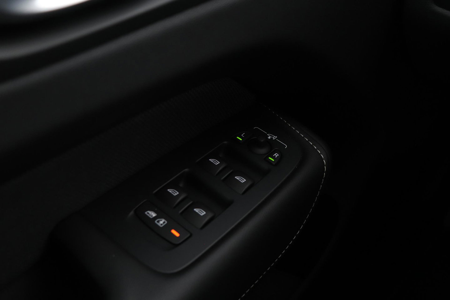 Volvo XC60 T8 Plug-in-hybrid Polestar Engineered | Bowers&Wilkins | 22 Inch | Head-Up | Panoramadak | 360° Camera | ACC